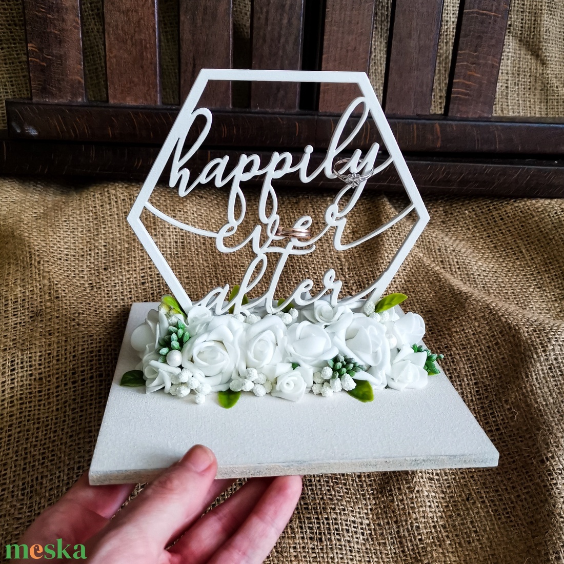 Happily Ever After gyűrűtartó - esküvő - kiegészítők - gyűrűtartó & gyűrűpárna - Meska.hu Happily Ever After gyűrűtartó - esküvő - kiegészítők - gyűrűtartó & gyűrűpárna - Meska.hu