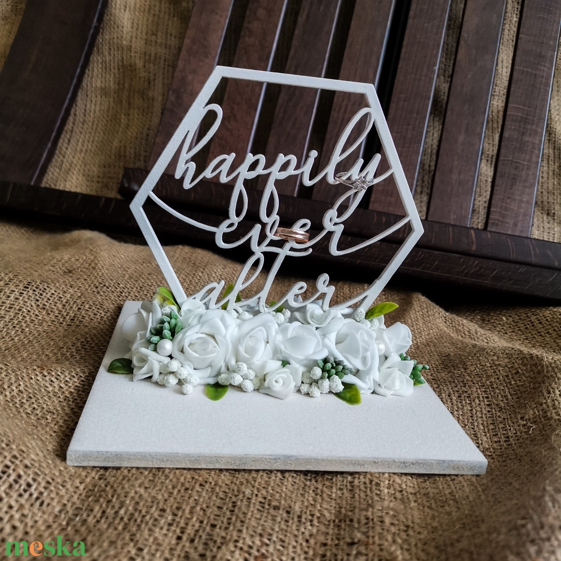 Happily Ever After gyűrűtartó - esküvő - kiegészítők - gyűrűtartó & gyűrűpárna - Meska.hu Happily Ever After gyűrűtartó - esküvő - kiegészítők - gyűrűtartó & gyűrűpárna - Meska.hu