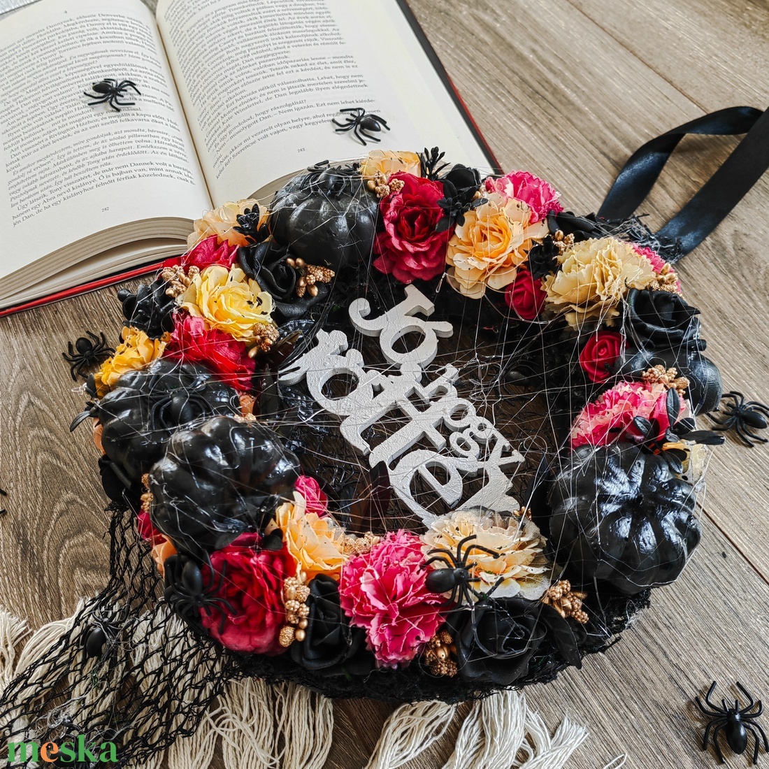 Halloweeni kézműves ajtókopogtató - otthon & életmód - dekoráció - ajtó- és ablak dekoráció - ajtódísz & kopogtató - Meska.hu Halloweeni kézműves ajtókopogtató - otthon & életmód - dekoráció - ajtó- és ablak dekoráció - ajtódísz & kopogtató - Meska.hu