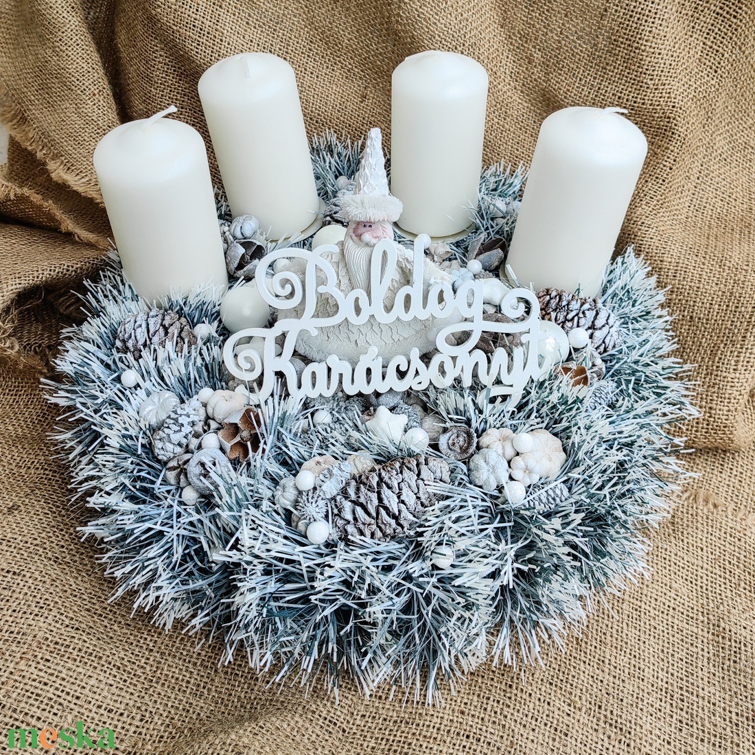 Fehér-ezüst adventi asztali dísz - esküvő - dekoráció - asztaldísz - Meska.hu Fehér-ezüst adventi asztali dísz - esküvő - dekoráció - asztaldísz - Meska.hu