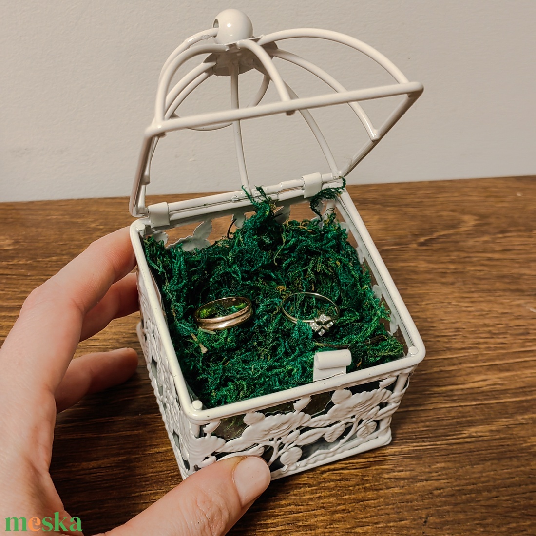 Rózsalugasos esküvői gyűrűtartó  - esküvő - kiegészítők - gyűrűtartó & gyűrűpárna - Meska.hu