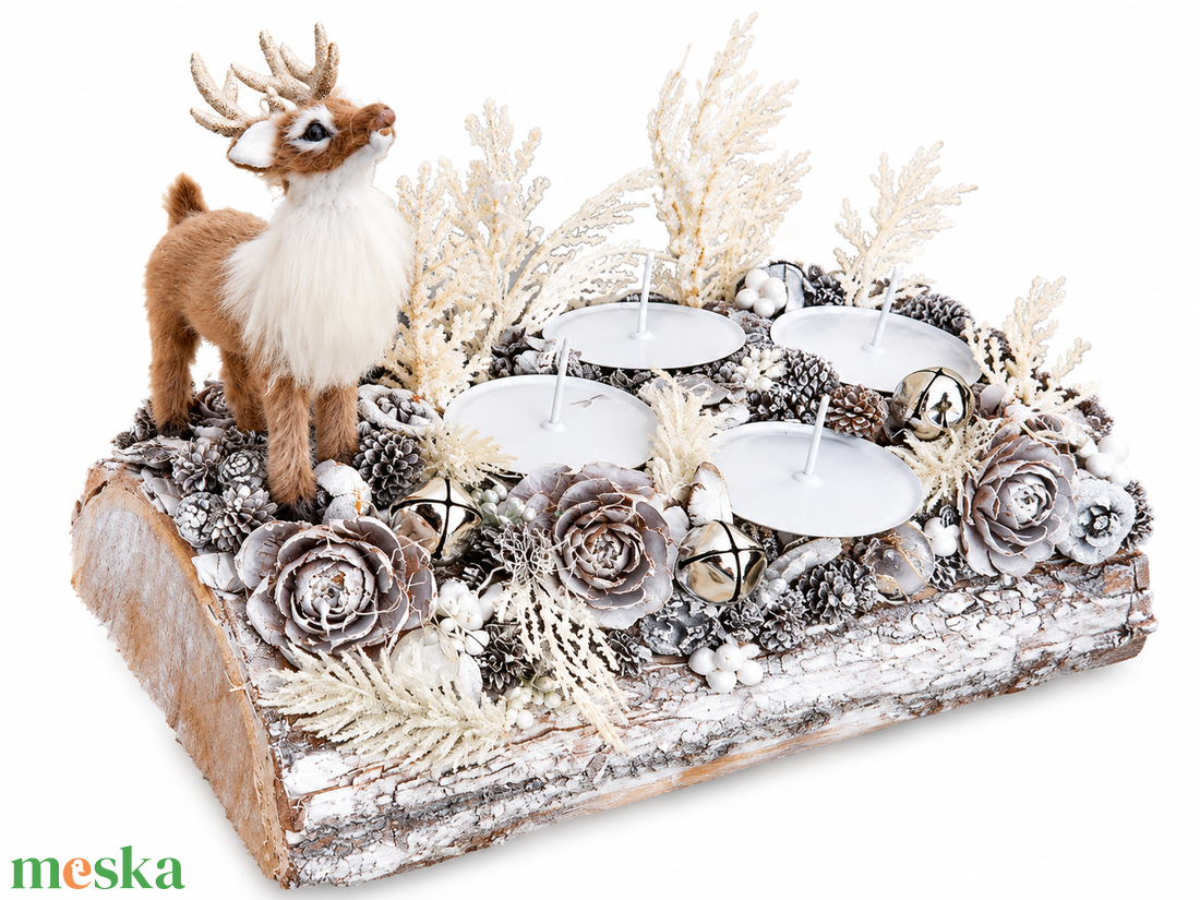 Adventi koszorú szarvas figurával cserélhető gyertyákkal - karácsony - adventi díszek - adventi koszorú - Meska.hu