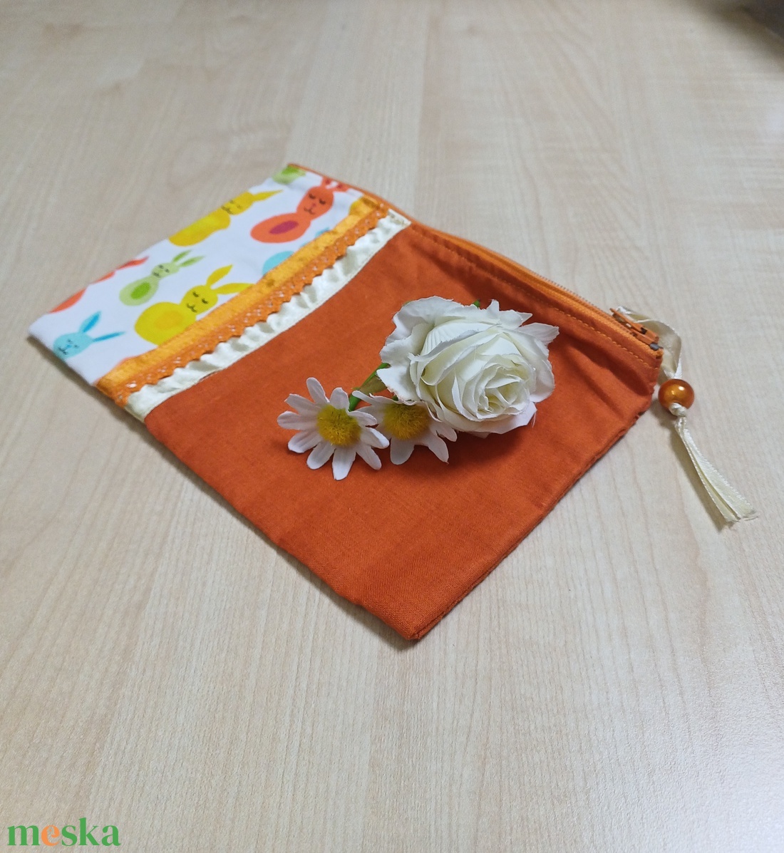 Narancssárga nyulas nesszeszer - táska & tok - neszesszer - Meska.hu