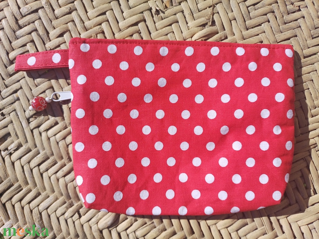 Piros pöttyös mini neszesszer  - táska & tok - neszesszer - Meska.hu