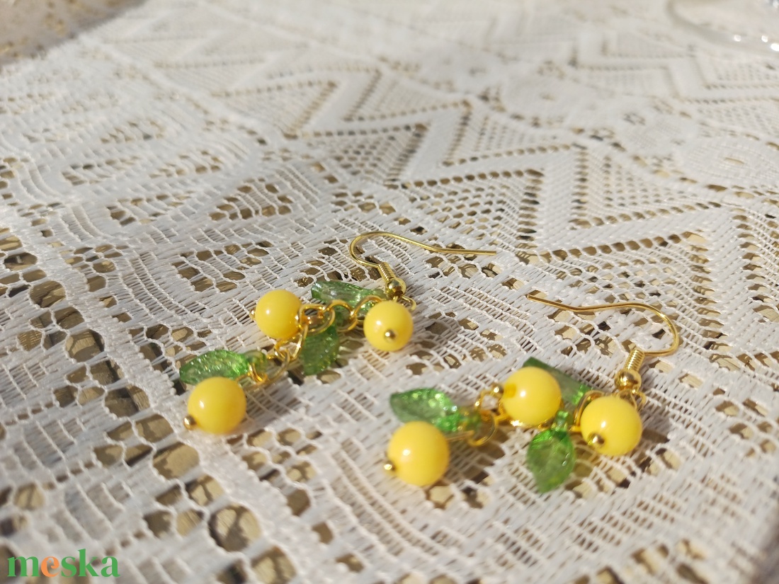 Citrom füzér fülbevaló  - ékszer - fülbevaló - lógó fülbevaló - Meska.hu