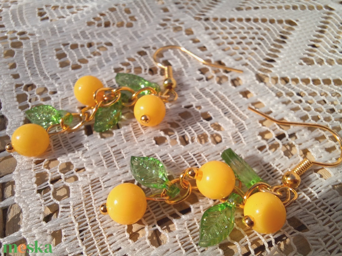 Citrom füzér fülbevaló  - ékszer - fülbevaló - lógó fülbevaló - Meska.hu