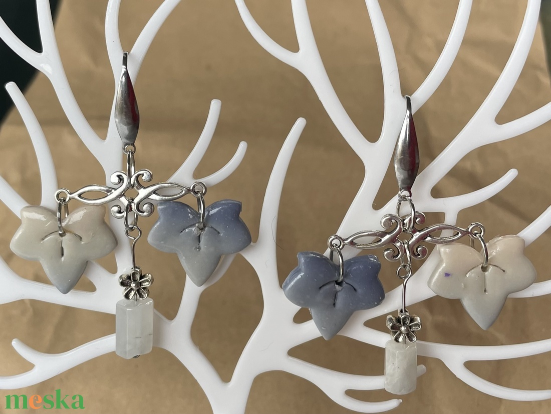 Levelek egyensúlya - ékszer - fülbevaló - lógó fülbevaló - Meska.hu