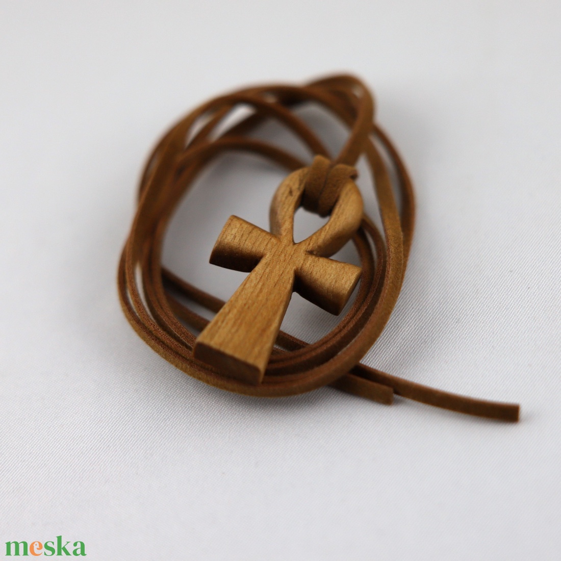 Hársfából faragott ankh szimbólum - ékszer - nyaklánc - medálos nyaklánc - Meska.hu Hársfából faragott ankh szimbólum - ékszer - nyaklánc - medálos nyaklánc - Meska.hu
