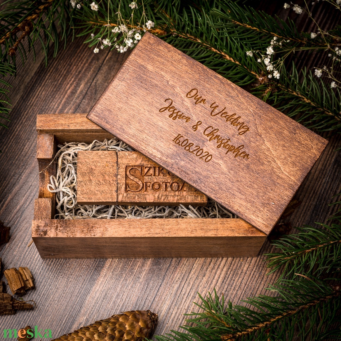 USB pendrive tartó fadoboz 125x70 mm-es, gesztenye - esküvő - esküvői szett - Meska.hu USB pendrive tartó fadoboz 125x70 mm-es, gesztenye - esküvő - esküvői szett - Meska.hu