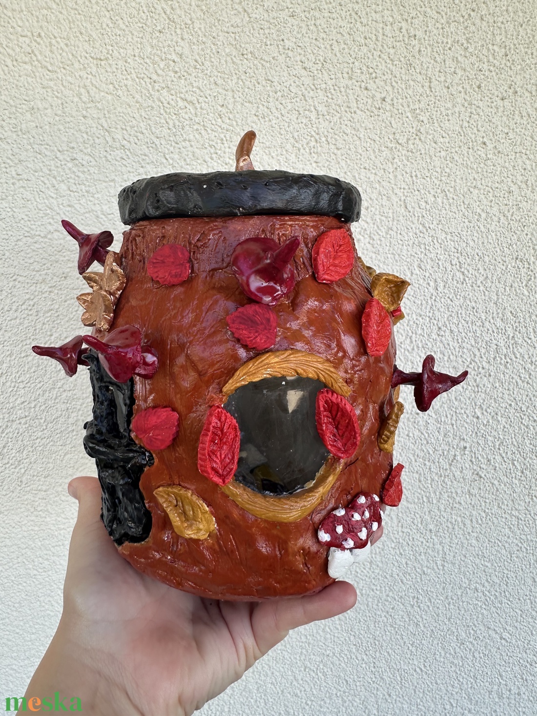 Ágas-Bogas Lak házikó, LED világítással, gyurmából, akril festékkel színezve - otthon & életmód - dekoráció - asztal és polc dekoráció - asztaldísz - Meska.hu