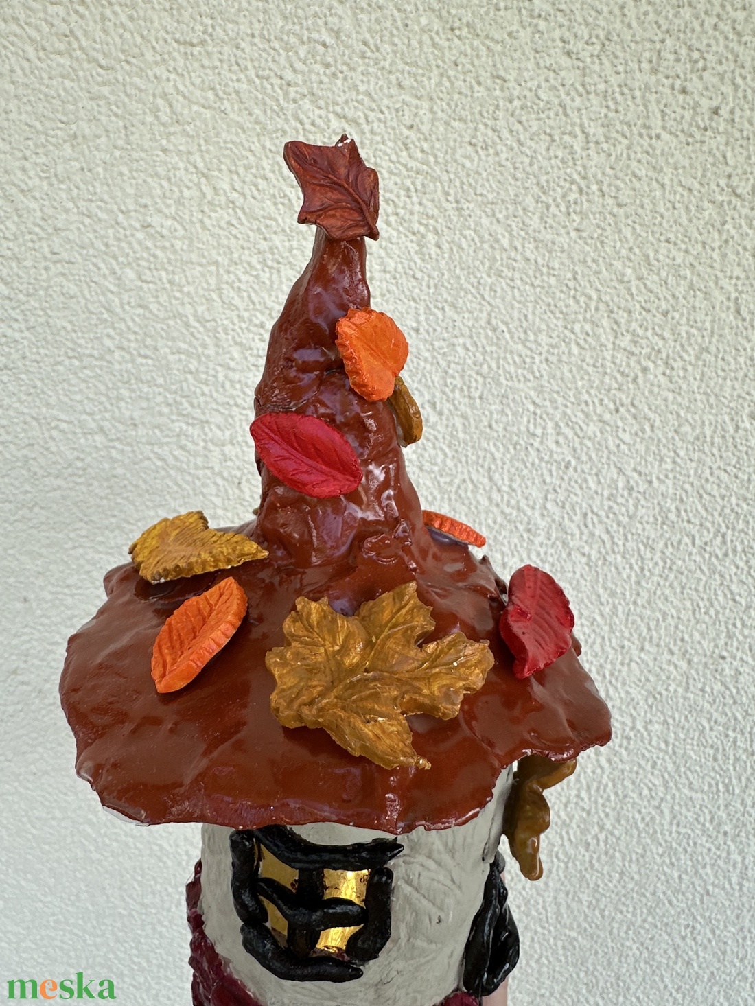 Macskaköves tündérbolt házikó, LED világítással, gyurmából és akrilfestékkel színezve - otthon & életmód - dekoráció - asztal és polc dekoráció - díszüveg - Meska.hu