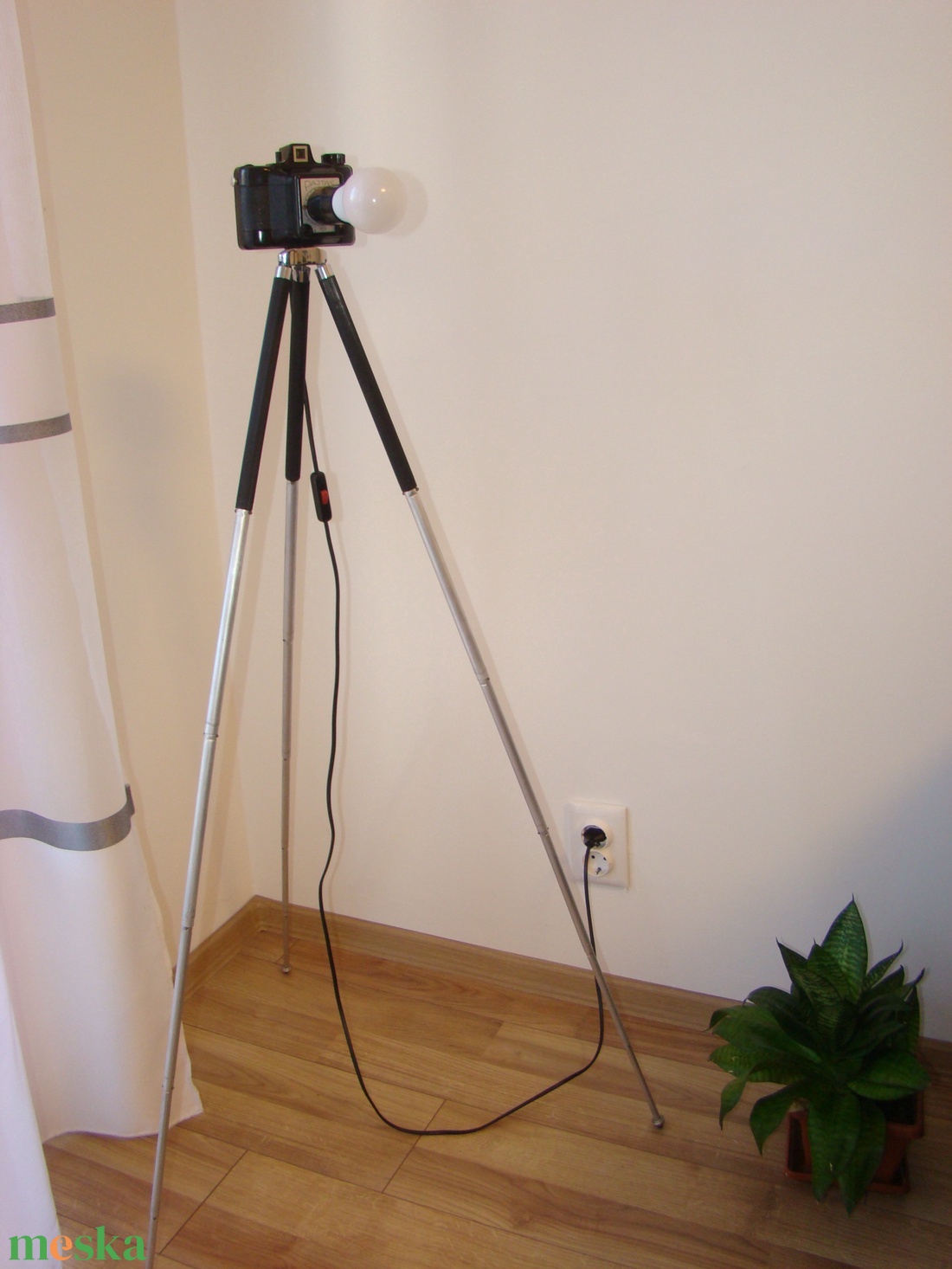 Pajtás fényképező 2.0 - otthon & életmód - lámpa - állólámpa - Meska.hu