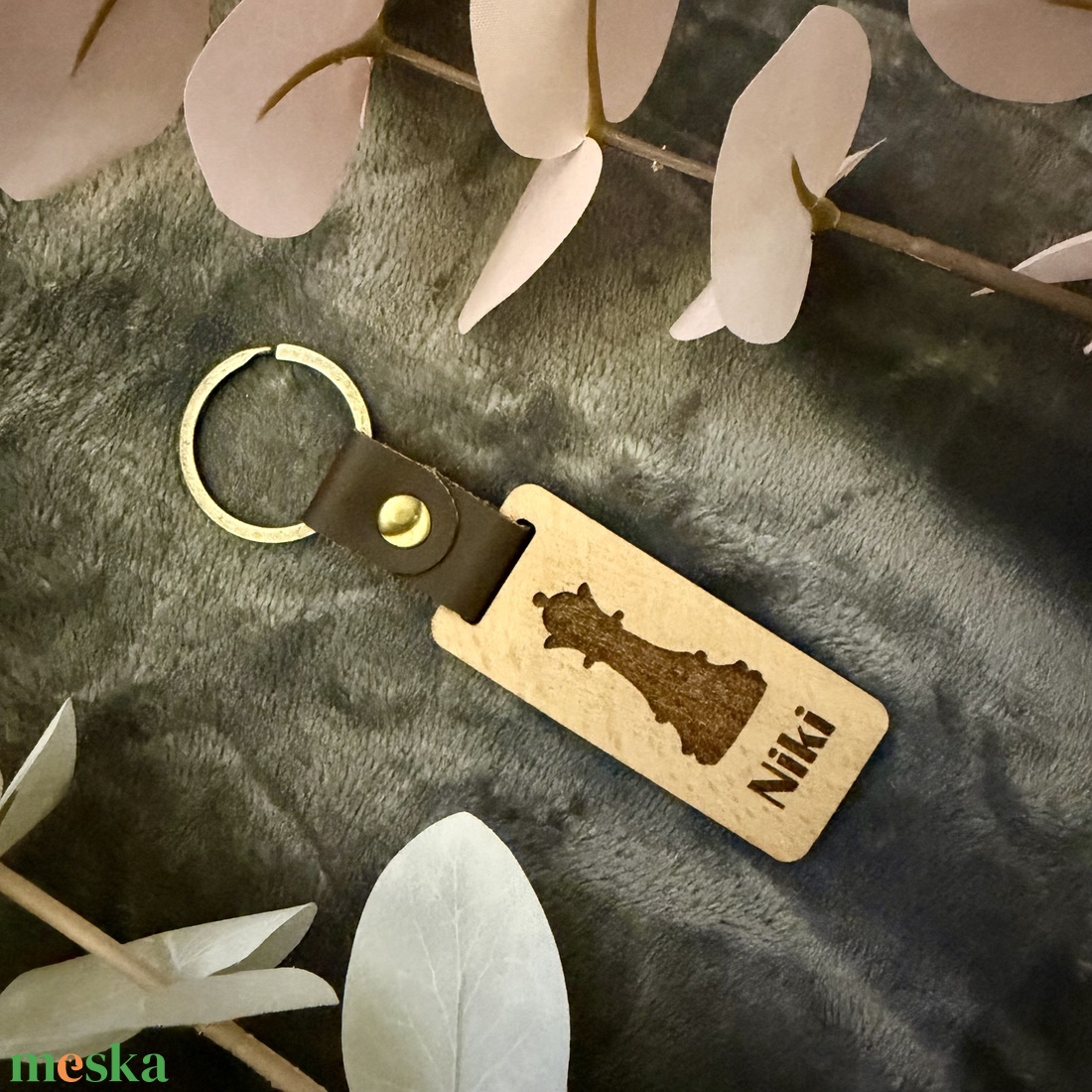 Egyedi, személyre szabott fa kulcstartó - mert minden királynő megérdemli a koronáját - táska & tok - kulcstartó & táskadísz - kulcstartó - Meska.hu