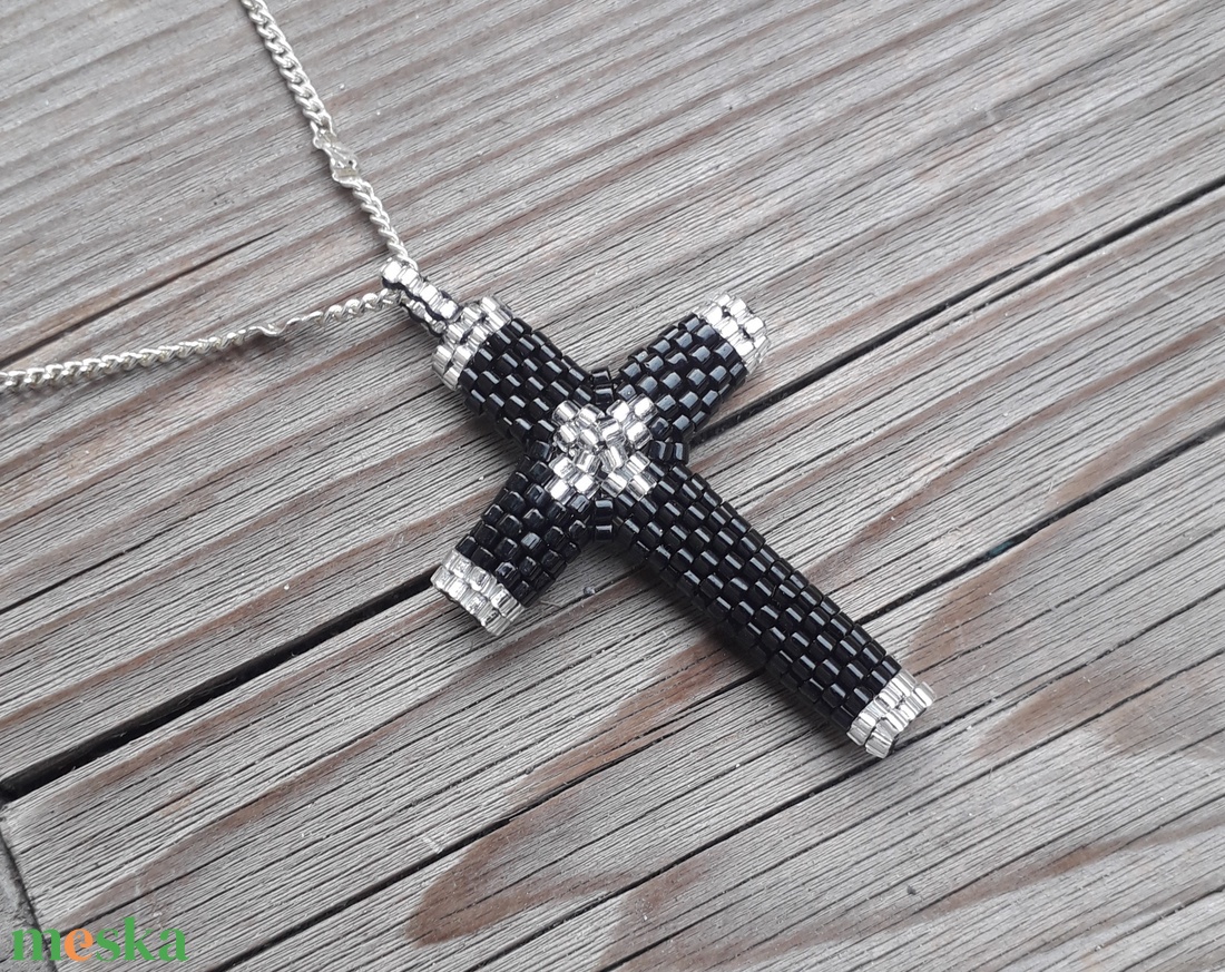 Kereszt - ékszer - nyaklánc - medálos nyaklánc - Meska.hu