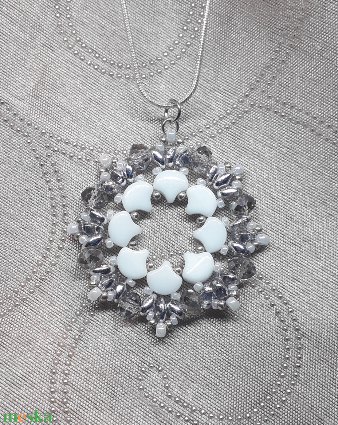 Mandala medál több színben - ékszer - nyaklánc - medálos nyaklánc - Meska.hu