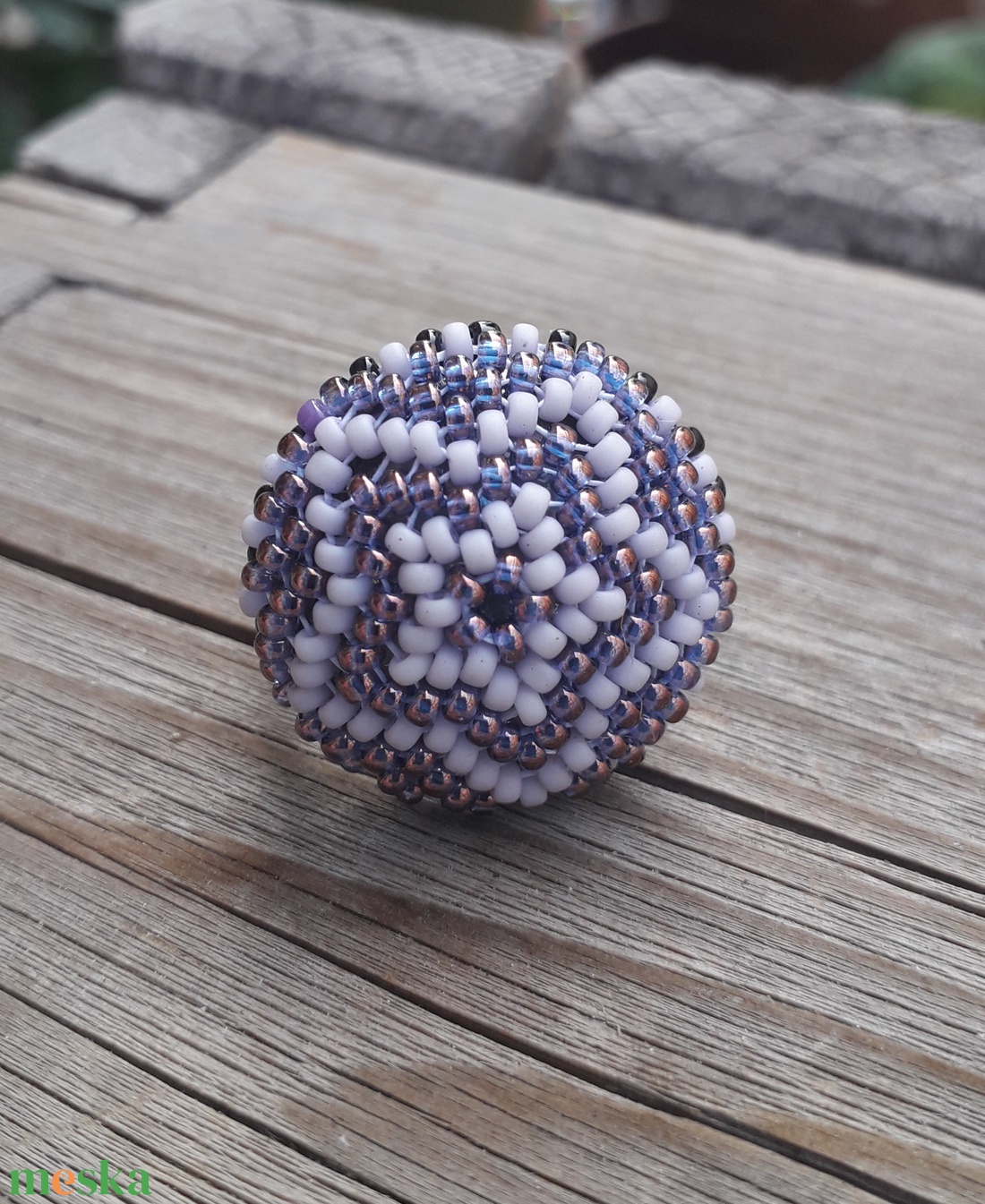 Lila csillag mintás gyűrű - ékszer - gyűrű - gyöngyös gyűrű - Meska.hu