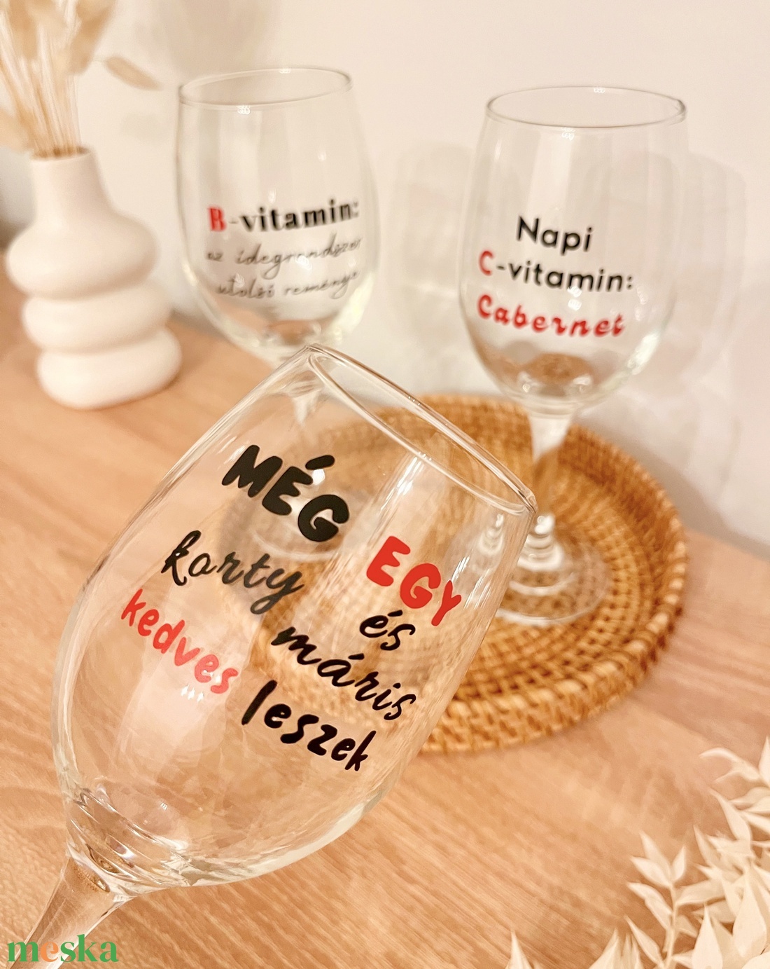 Vicces borospohár - egyedi felirattal - otthon & életmód - konyhafelszerelés, tálalás - tálalás - boros poharak, szettek - Meska.hu
