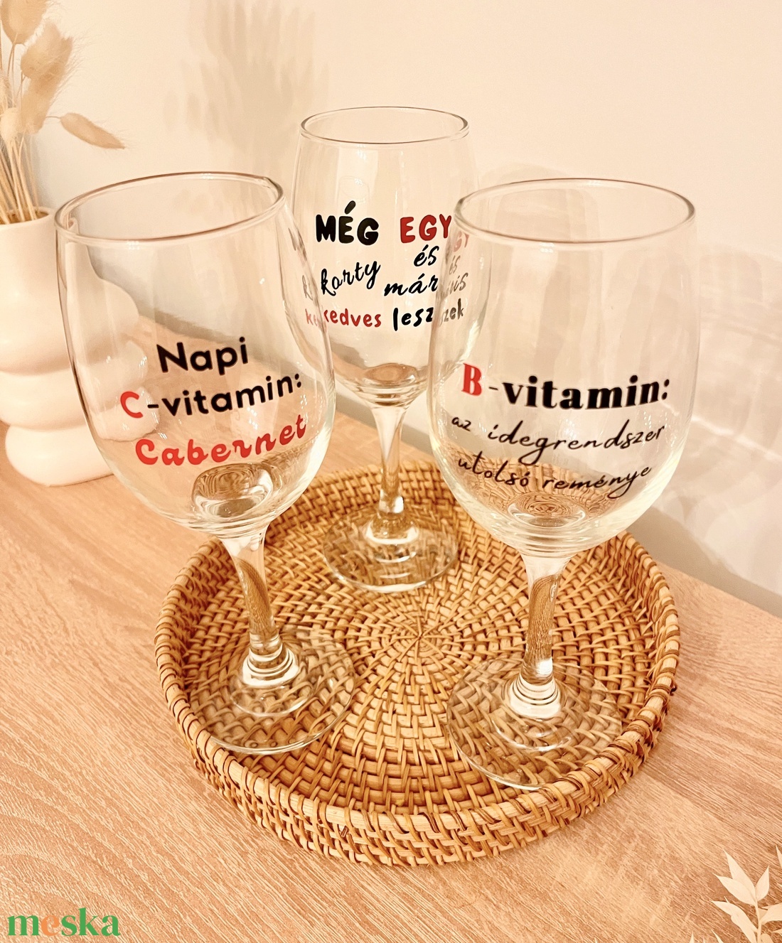 Vicces borospohár - egyedi felirattal - otthon & életmód - konyhafelszerelés, tálalás - tálalás - boros poharak, szettek - Meska.hu