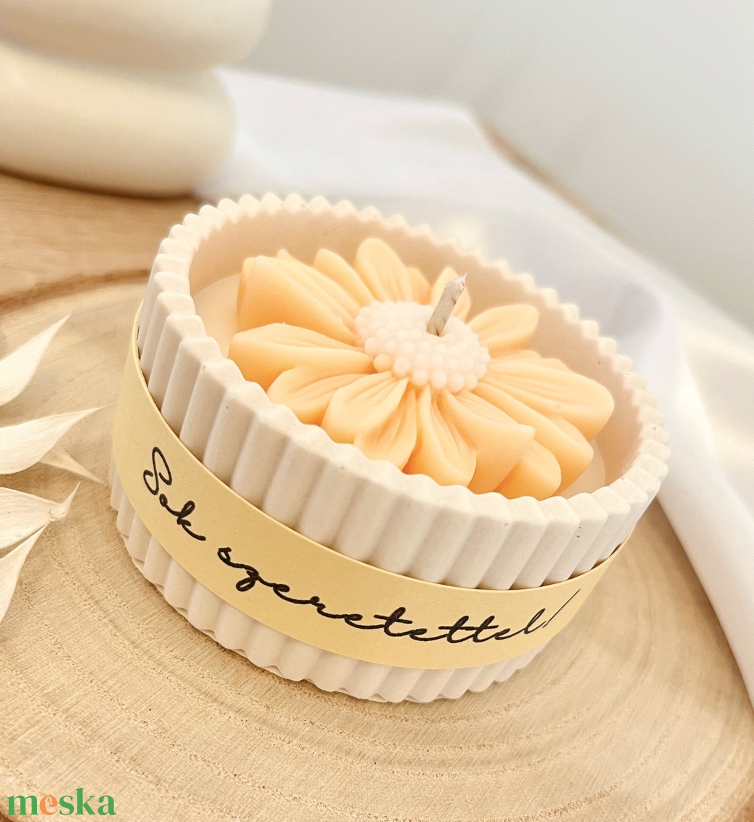 Margaréta díszítésű illatgyertya - otthon & életmód - gyertya, illat, aroma - gyertya - Meska.hu