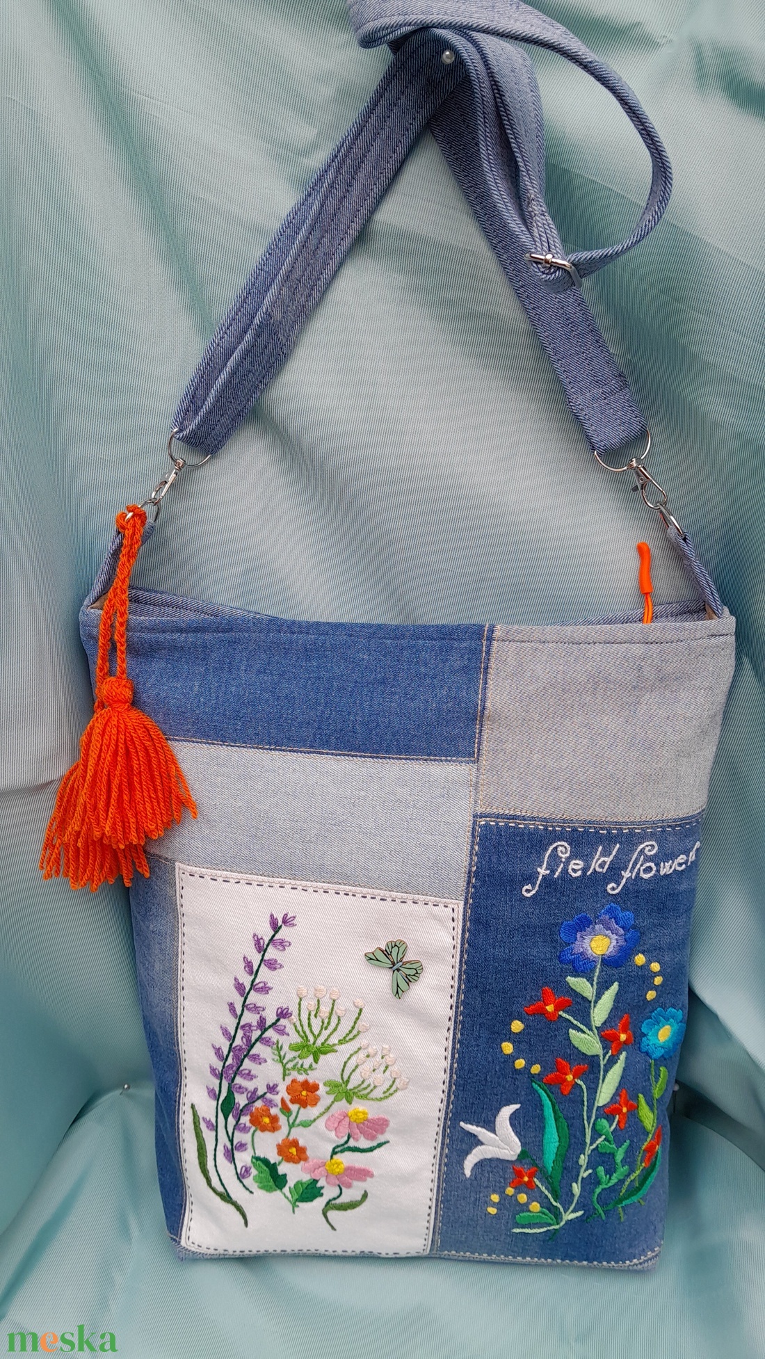 Farmertáska mezei virágos - táska & tok - kézitáska & válltáska - alkalmi táska - Meska.hu