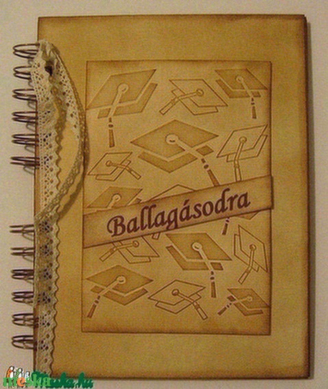 Emlékmegőrzés - album ballagásra, diplomaátadásra - pénzajándék-zseb - könyvjelzővel - ballagóknak, ballagtatóknak - otthon & életmód - papír, írószer - album & fotóalbum - Meska.hu Emlékmegőrzés - album ballagásra, diplomaátadásra - pénzajándék-zseb - könyvjelzővel - ballagóknak, ballagtatóknak - otthon & életmód - papír, írószer - album & fotóalbum - Meska.hu