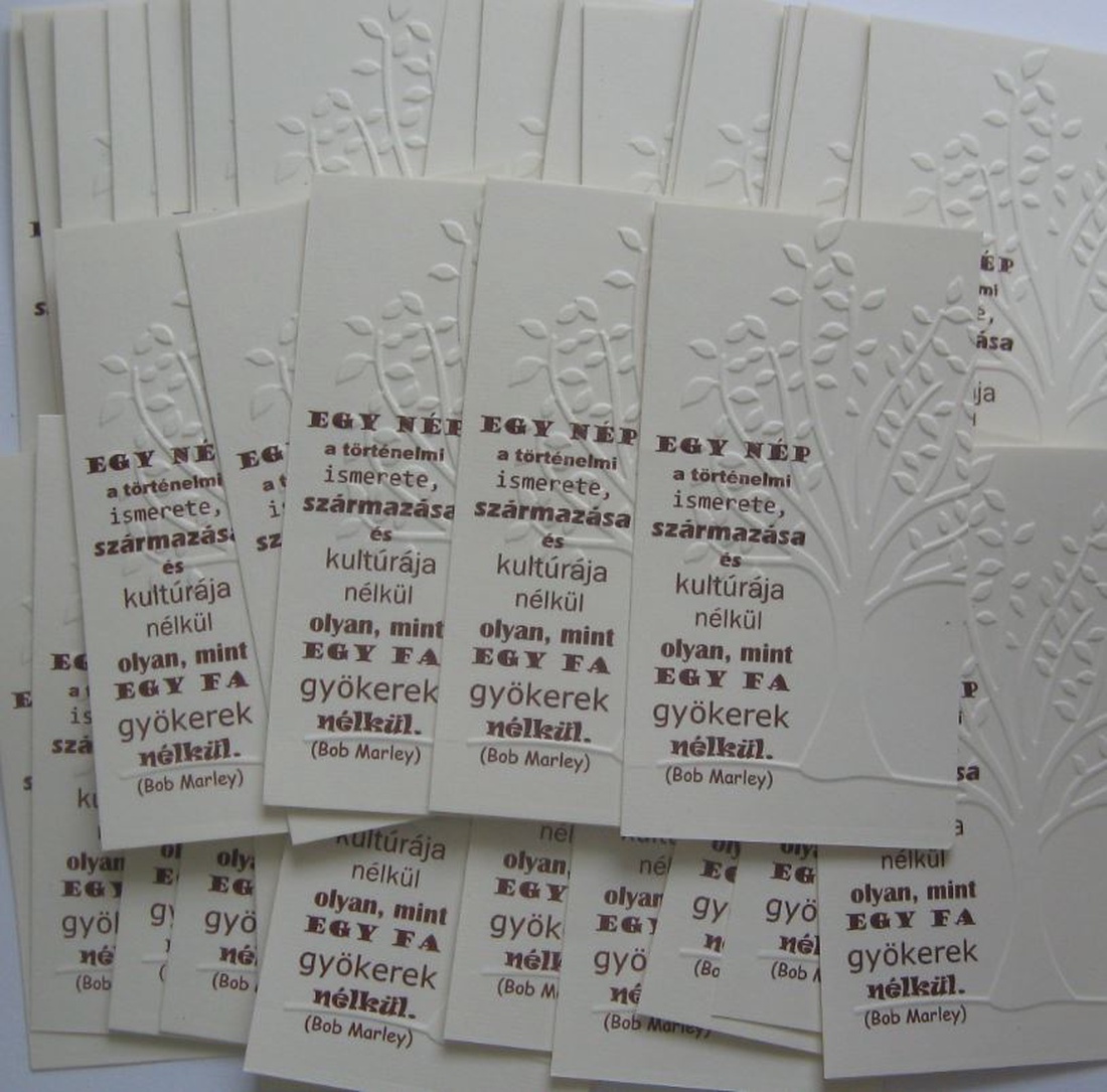 Osztálytalálkozóra, iskolásoknak, könyvimádóknak - könyvjelző dombormintával, idézettel, névfelirattal -  - Meska.hu