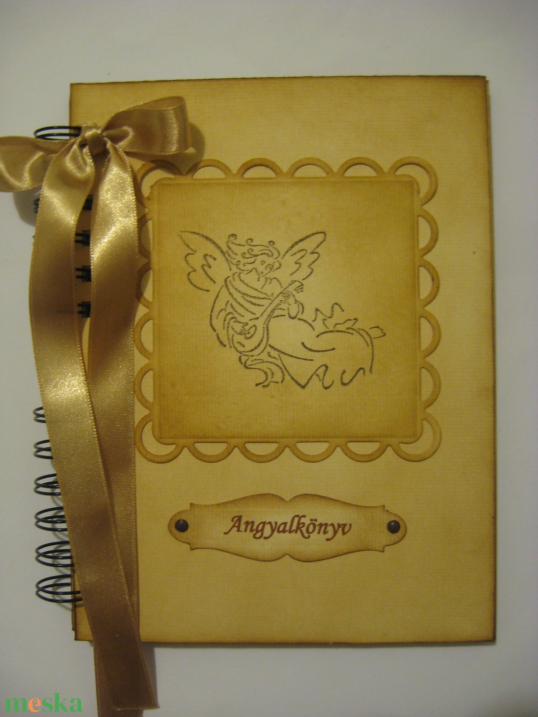 Angyalkönyv - angyalok üzenete - idézetek - gondolatok - mindennapok - angyalkedvelők - karácsonyi angyal - emlékajándék - könyv & zene - könyv - Meska.hu Angyalkönyv - angyalok üzenete - idézetek - gondolatok - mindennapok - angyalkedvelők - karácsonyi angyal - emlékajándék - könyv & zene - könyv - Meska.hu