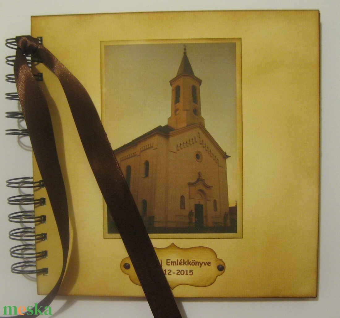 Album - keresztelő, elsőáldozás, templomi esküvő - fotóval - családi ünnepek, céges (egyházi) évfordulós események - otthon & életmód - papír, írószer - album & fotóalbum - Meska.hu Album - keresztelő, elsőáldozás, templomi esküvő - fotóval - családi ünnepek, céges (egyházi) évfordulós események - otthon & életmód - papír, írószer - album & fotóalbum - Meska.hu