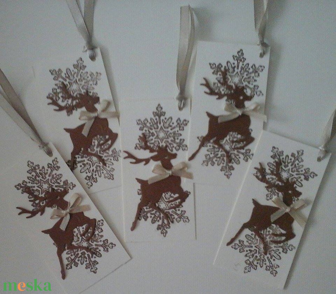 Dombormintás, tintázott Merry Christmas felirat - könyvalakú ajándékkísérőn - könyvimádóknak - csoportajándék - egyedi - karácsony - karácsonyi ajándékozás - karácsonyi képeslap, üdvözlőlap, ajándékkísérő - Meska.hu Dombormintás, tintázott Merry Christmas felirat - könyvalakú ajándékkísérőn - könyvimádóknak - csoportajándék - egyedi - karácsony - karácsonyi ajándékozás - karácsonyi képeslap, üdvözlőlap, ajándékkísérő - Meska.hu