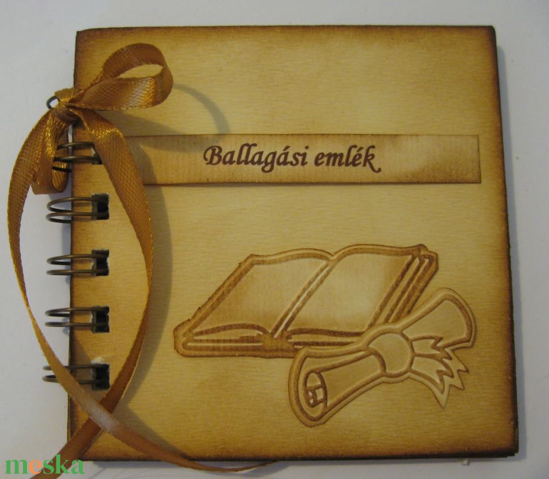 Ajándékozz emléket! - album (napló)- ballagás - bagolykedvelőknek, rendezvény vagy csoportajándék - otthon & életmód - papír, írószer - album & fotóalbum - Meska.hu Ajándékozz emléket! - album (napló)- ballagás - bagolykedvelőknek, rendezvény vagy csoportajándék - otthon & életmód - papír, írószer - album & fotóalbum - Meska.hu