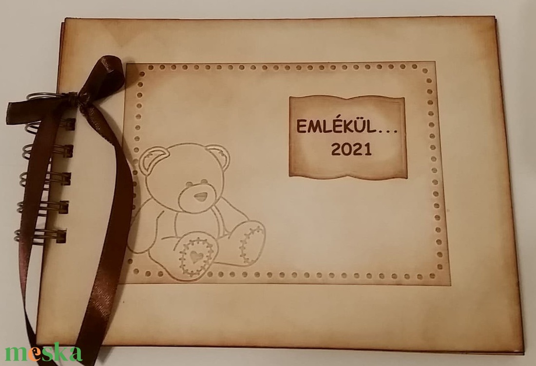 Óvodás emlékeim - album - Mackócsoport - maci a jelem - maciversek - üzenőfüzet - csoportajándék - örök emlék- egyedi - otthon & életmód - papír, írószer - album & fotóalbum - Meska.hu Óvodás emlékeim - album - Mackócsoport - maci a jelem - maciversek - üzenőfüzet - csoportajándék - örök emlék- egyedi - otthon & életmód - papír, írószer - album & fotóalbum - Meska.hu