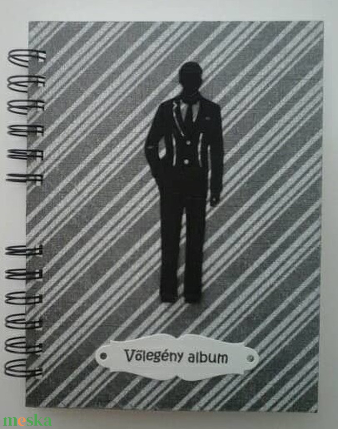 Vőlegény album - legénybúcsú - ballagási emlék - szülőköszöntő -apa születésnapja - jelen pillanatai - emlék a jövőnek - esküvő - legénybúcsú - Meska.hu Vőlegény album - legénybúcsú - ballagási emlék - szülőköszöntő -apa születésnapja - jelen pillanatai - emlék a jövőnek - esküvő - legénybúcsú - Meska.hu