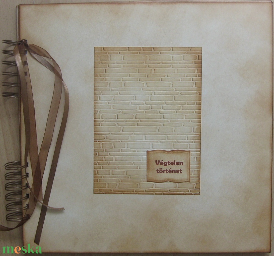 Ajándékozz emléket! - Emlékmegőrző album - családi album - családi ünnepek, céges évfordulós események - emlék a jövőnek - otthon & életmód - papír, írószer - album & fotóalbum - Meska.hu Ajándékozz emléket! - Emlékmegőrző album - családi album - családi ünnepek, céges évfordulós események - emlék a jövőnek - otthon & életmód - papír, írószer - album & fotóalbum - Meska.hu