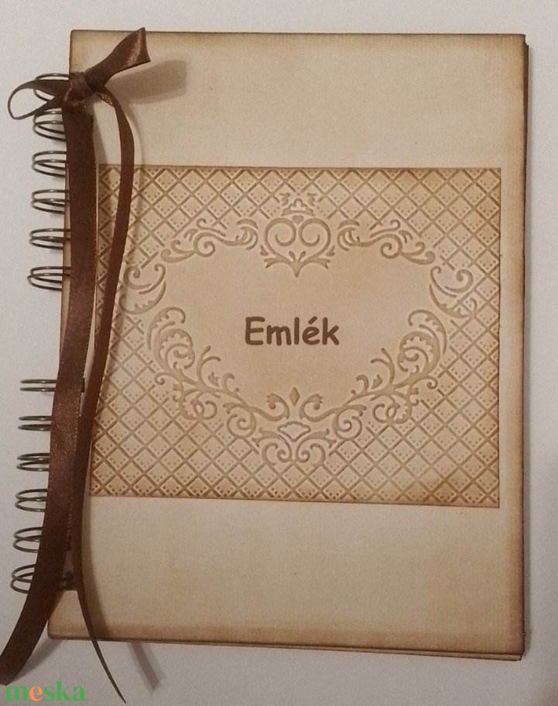 Szülőköszöntő emlékmegőrző album - esküvő - vendégkönyv - jókívánságkönyv - családi album - emlék a jövőnek - egyedi - otthon & életmód - papír, írószer - album & fotóalbum - Meska.hu Szülőköszöntő emlékmegőrző album - esküvő - vendégkönyv - jókívánságkönyv - családi album - emlék a jövőnek - egyedi - otthon & életmód - papír, írószer - album & fotóalbum - Meska.hu