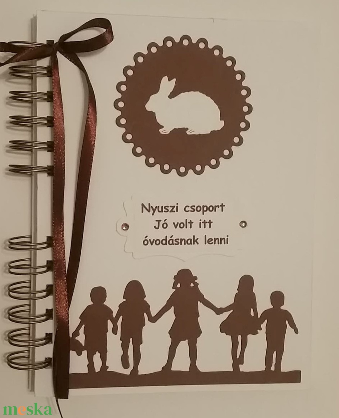 Jó volt itt óvodásnak lenni - Óvodából iskolába - Nyuszi csoport - óvodás emlékeim - óvónéni - búcsúajándék - egyedi - otthon & életmód - papír, írószer - album & fotóalbum - Meska.hu Jó volt itt óvodásnak lenni - Óvodából iskolába - Nyuszi csoport - óvodás emlékeim - óvónéni - búcsúajándék - egyedi - otthon & életmód - papír, írószer - album & fotóalbum - Meska.hu