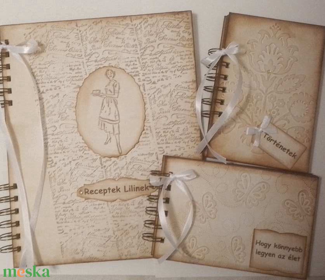 Szakácskönyv - családi,  régóta őrzött receptek - emlékmegőrző albumok  - családi ünnepek - egyedi ajándékötlet - emlék - otthon & életmód - konyhafelszerelés, tálalás - sütés, főzés - receptfüzet - Meska.hu