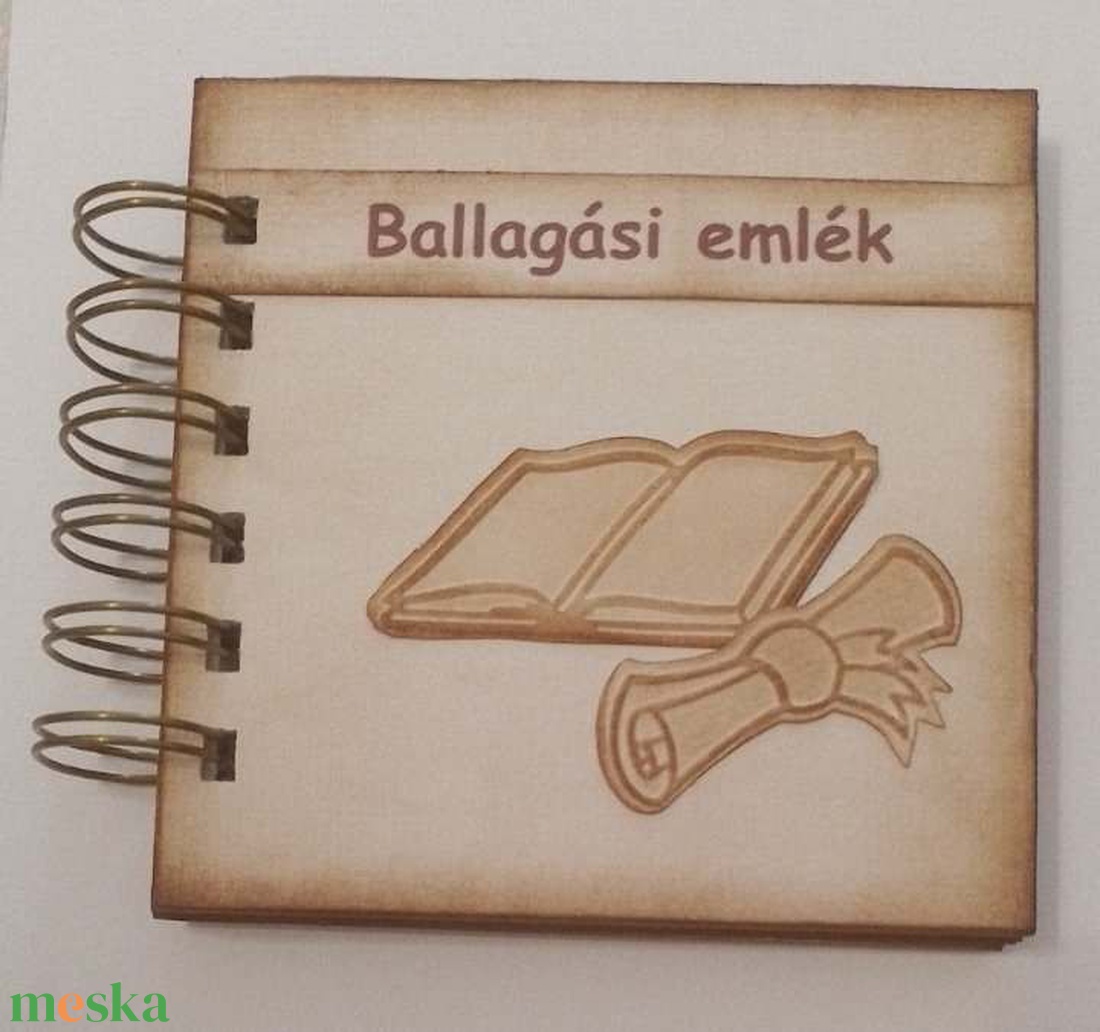 Ballagási emlék - album (napló)- diplomaátadás - jókívánság - örök emlék - barátnőnek - pedagógusnak - diákévek - otthon & életmód - papír, írószer - album & fotóalbum - Meska.hu Ballagási emlék - album (napló)- diplomaátadás - jókívánság - örök emlék - barátnőnek - pedagógusnak - diákévek - otthon & életmód - papír, írószer - album & fotóalbum - Meska.hu