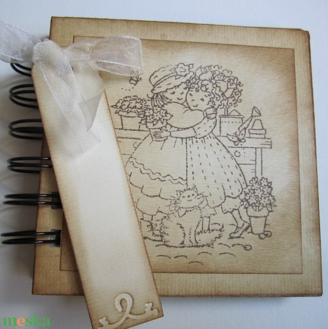 Névre szóló - dombormintás betűkkel - album - barátnő - lánybúcsú - születésnap - mindennapokra - örök emlék - egyedi - otthon & életmód - papír, írószer - album & fotóalbum - Meska.hu