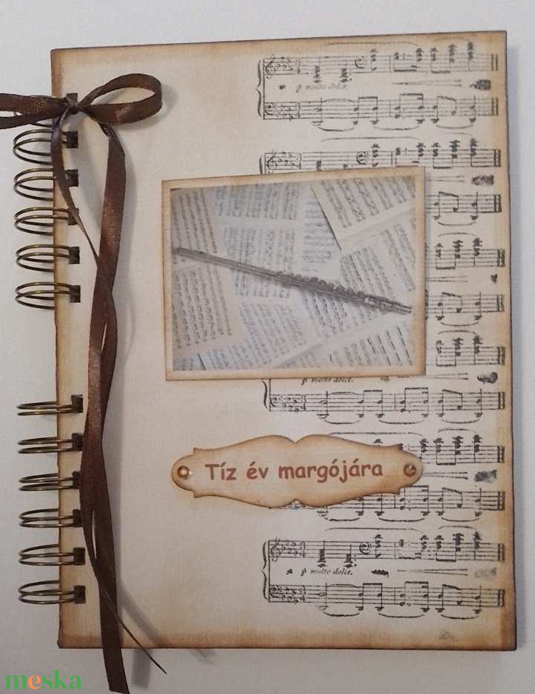 Fuvolajáték - zenekedvelőknek , zenetanároknak - album - fuvolaverseny - koncertek- zeneiskolás vagyok - örök emlék - otthon & életmód - papír, írószer - album & fotóalbum - Meska.hu Fuvolajáték - zenekedvelőknek , zenetanároknak - album - fuvolaverseny - koncertek- zeneiskolás vagyok - örök emlék - otthon & életmód - papír, írószer - album & fotóalbum - Meska.hu