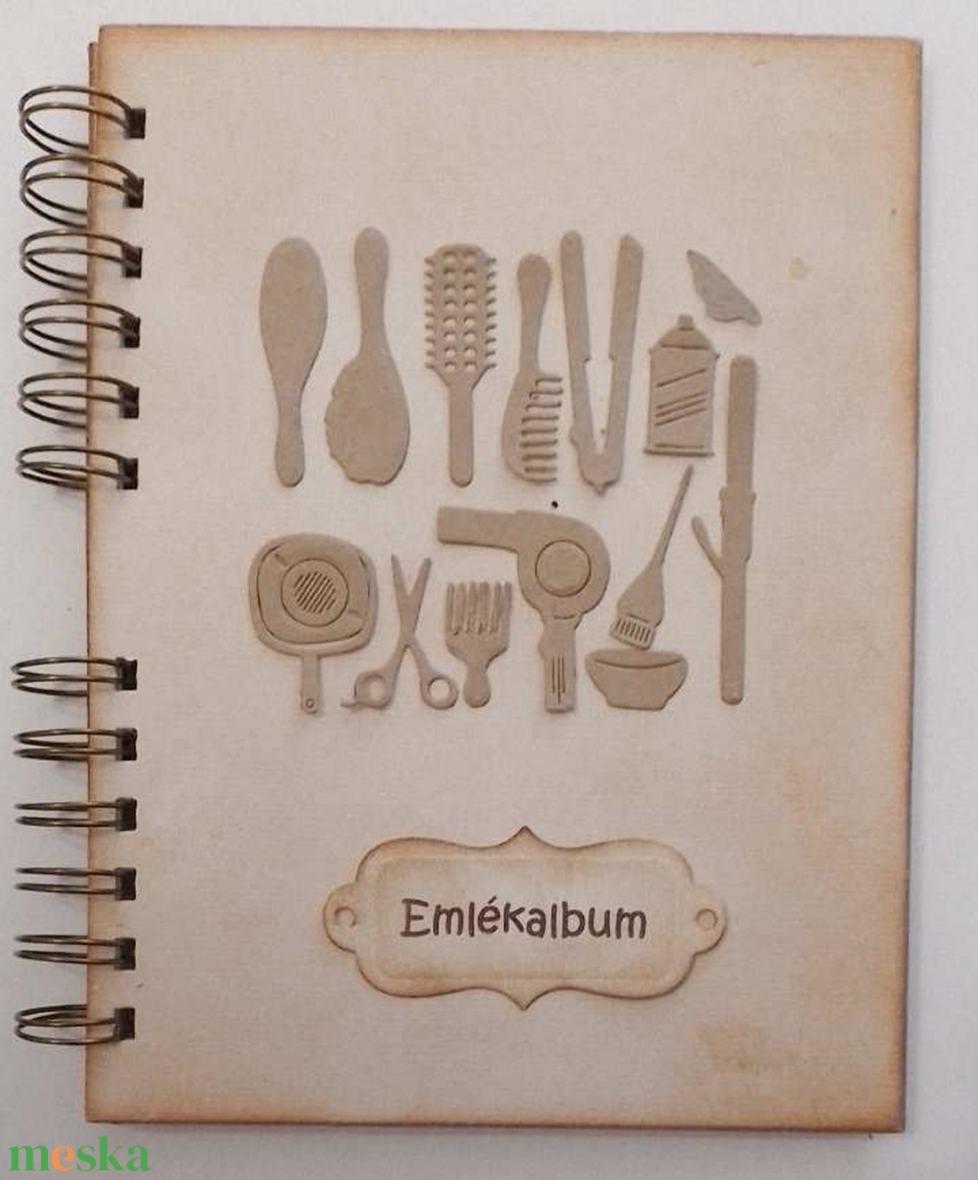 Fodrász ajándékötlet - árurendelési tervező - versenyajándék - fodrásztanuló leszek - emlékmegőrző album - vendégkönyv - otthon & életmód - papír, írószer - album & fotóalbum - Meska.hu Fodrász ajándékötlet - árurendelési tervező - versenyajándék - fodrásztanuló leszek - emlékmegőrző album - vendégkönyv - otthon & életmód - papír, írószer - album & fotóalbum - Meska.hu