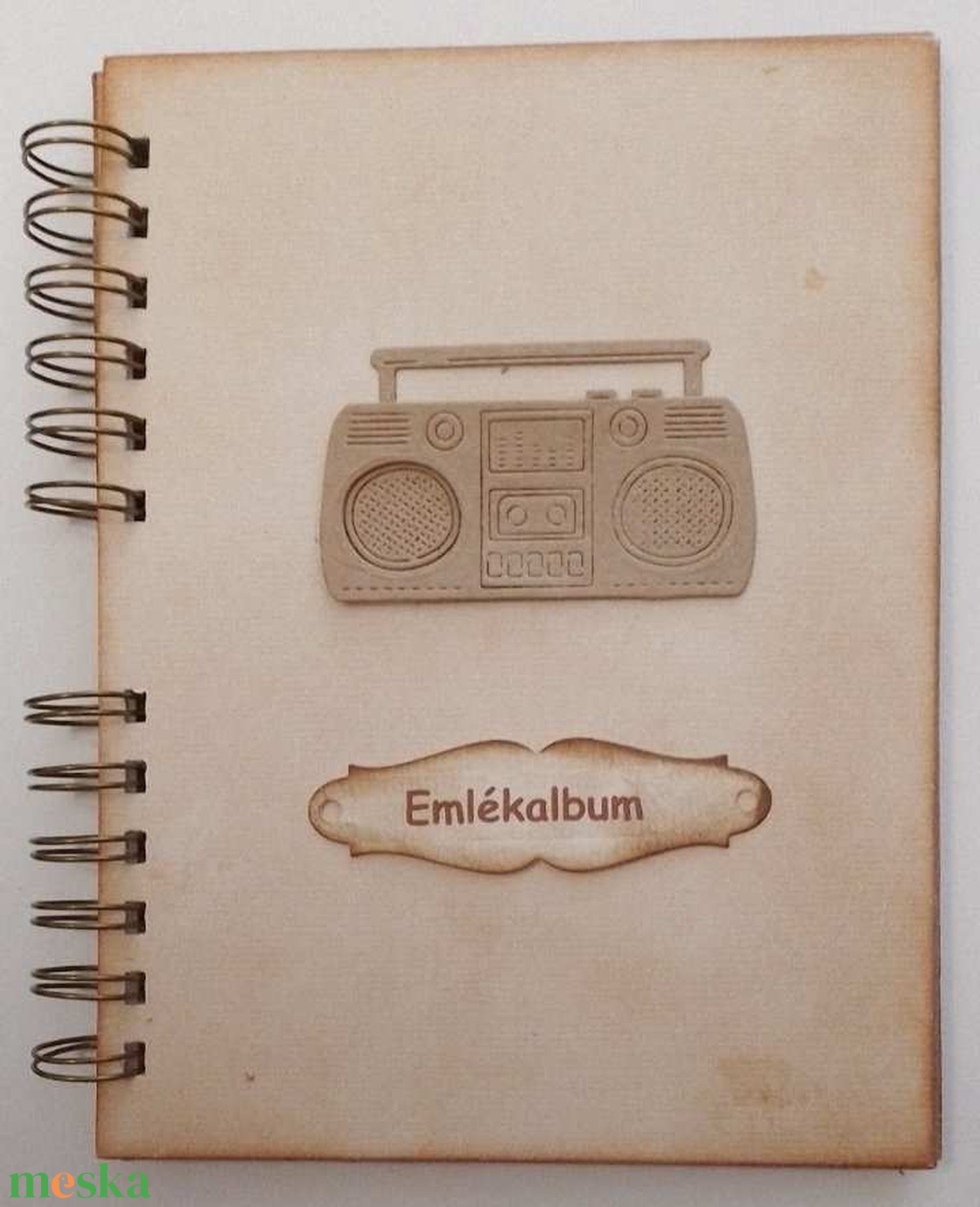 A múlt emlékei - az én rádióm - rádiógyűjteményem - emlékírás - élménybeszámolók -egyedi ajándék -örök emlék -emlékalbum - otthon & életmód - papír, írószer - album & fotóalbum - Meska.hu A múlt emlékei - az én rádióm - rádiógyűjteményem - emlékírás - élménybeszámolók -egyedi ajándék -örök emlék -emlékalbum - otthon & életmód - papír, írószer - album & fotóalbum - Meska.hu