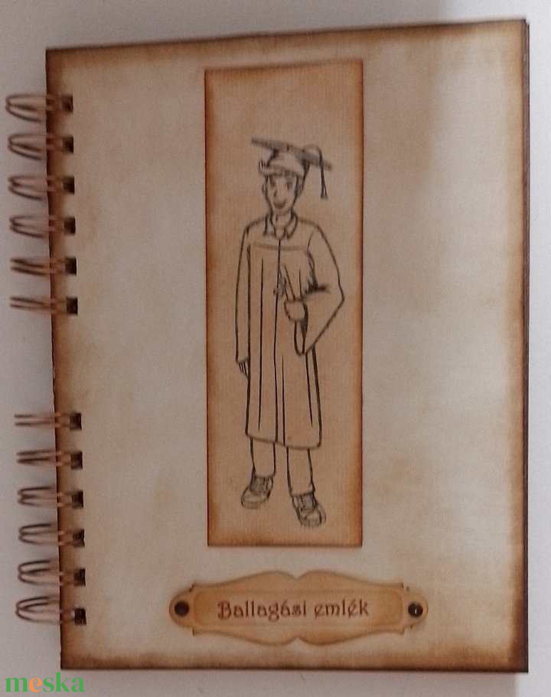 Ballagási emlék - emlékmegőrző album - ballagóknak és ballagtatóknak - diplomaátaddás -egyetemi évek élményei, emlékei - otthon & életmód - papír, írószer - album & fotóalbum - Meska.hu Ballagási emlék - emlékmegőrző album - ballagóknak és ballagtatóknak - diplomaátaddás -egyetemi évek élményei, emlékei - otthon & életmód - papír, írószer - album & fotóalbum - Meska.hu