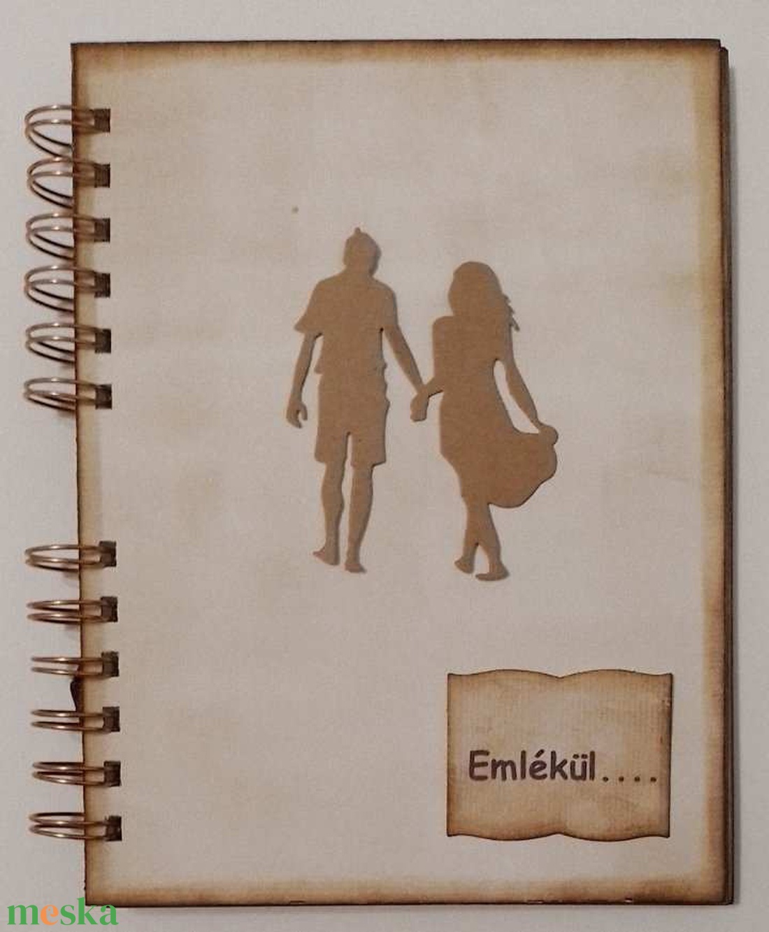 Ifjú pár - esküvő - eljegyzés - évforduló - emlékírás - élménybeszámoló - egyediajándékötlet - örök emlék - emlékalbum - otthon & életmód - papír, írószer - album & fotóalbum - Meska.hu Ifjú pár - esküvő - eljegyzés - évforduló - emlékírás - élménybeszámoló - egyediajándékötlet - örök emlék - emlékalbum - otthon & életmód - papír, írószer - album & fotóalbum - Meska.hu