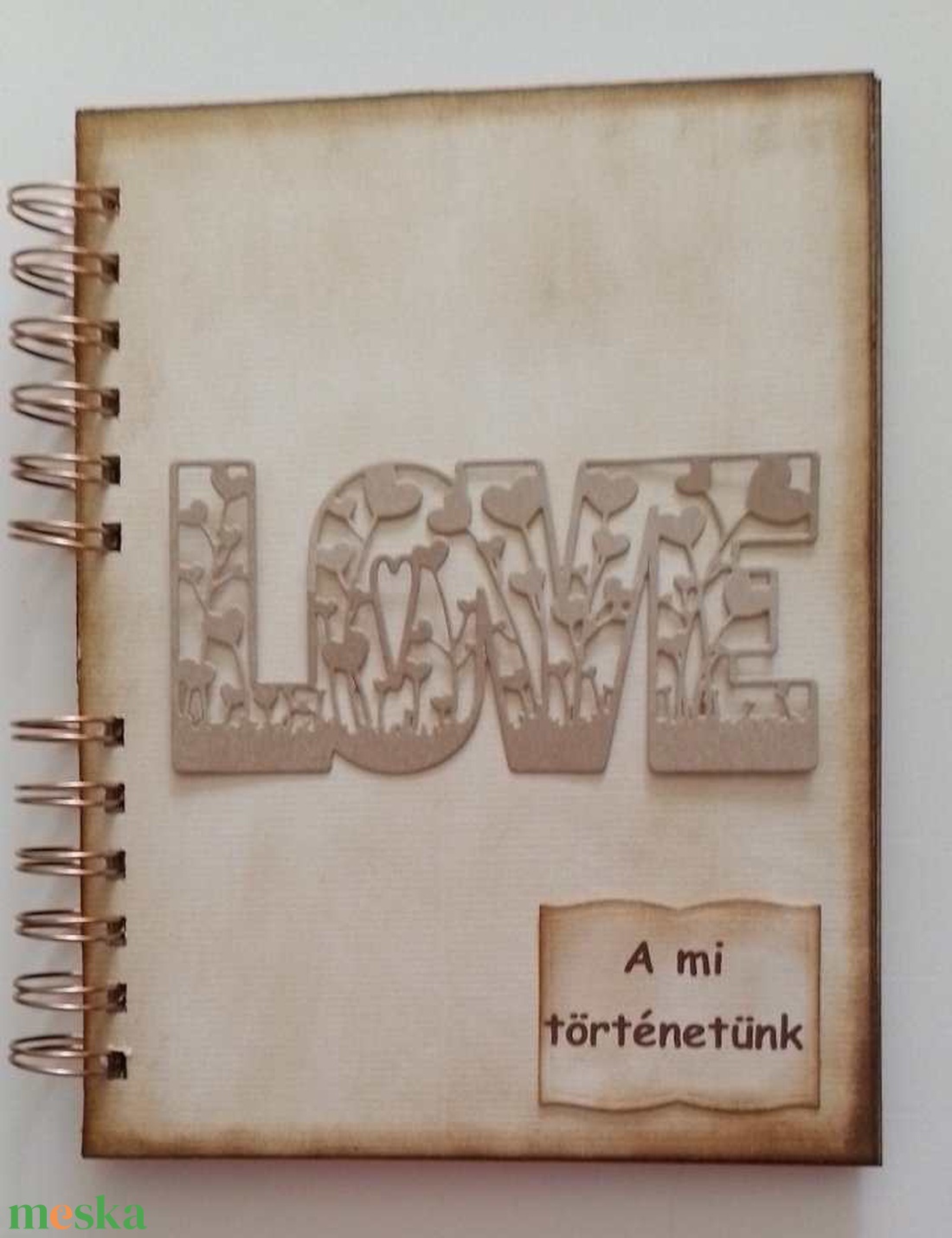LOVE feliratú album  Valentinnap - esküvő  - eljegyzés - évforduló - emlékírás - élménybeszámoló  -  örök emlék - egyedi - otthon & életmód - papír, írószer - album & fotóalbum - Meska.hu