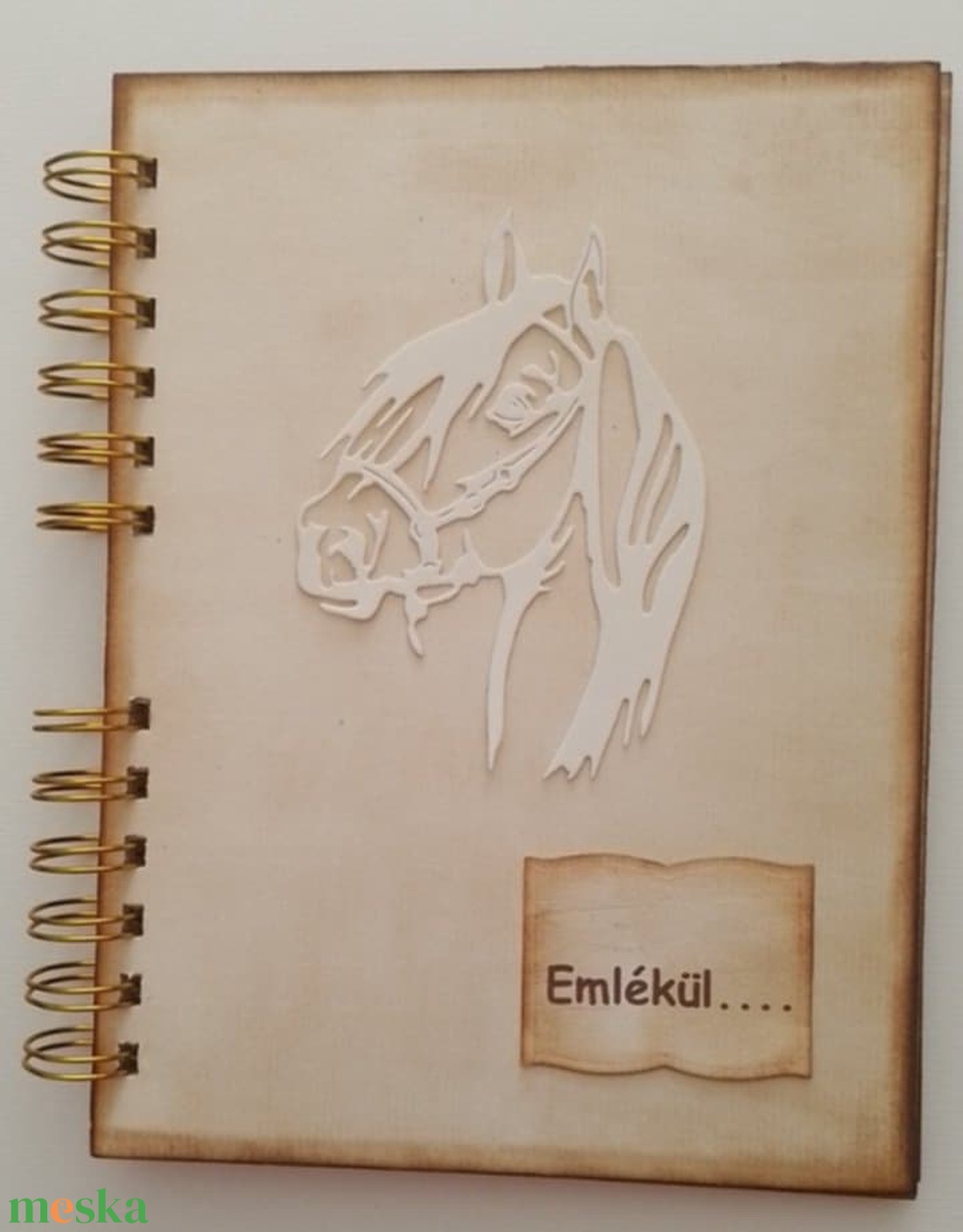 Lovasiskola - lovastábor - lovászat -  emlékek, élményleírások -  hobby - album - emlék a jövőnek - egyedi termék - otthon & életmód - papír, írószer - album & fotóalbum - Meska.hu
