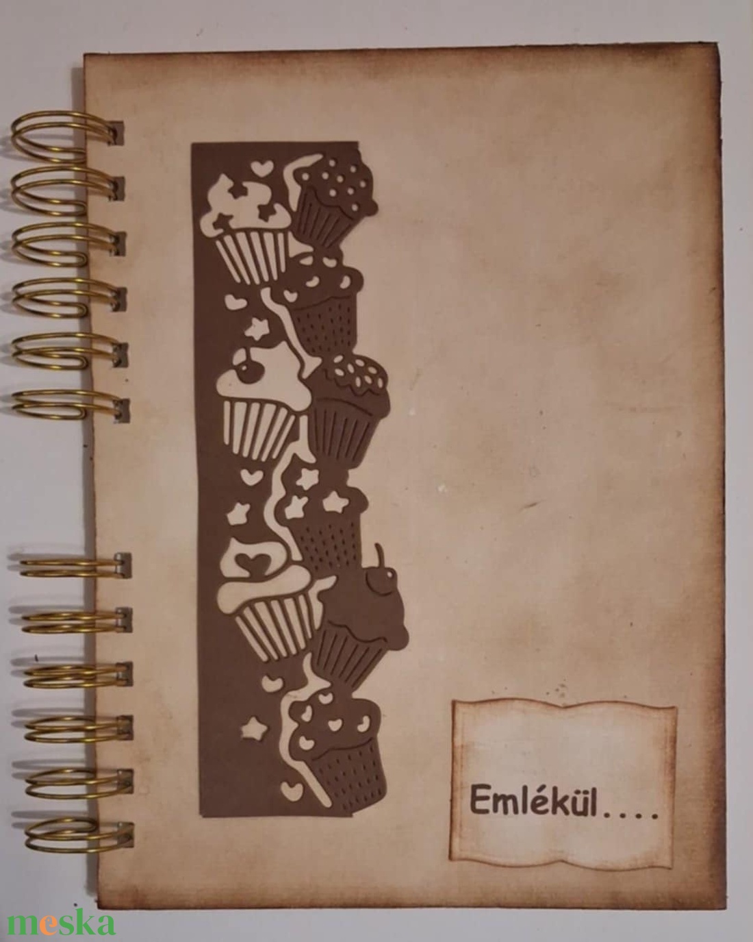 Új minta -l emlékmergőrző album - emlékírás - élménybeszámoló  - tervek, célok - jegyzetek - jókívánságok - teázásaim - otthon & életmód - papír, írószer - album & fotóalbum - Meska.hu
