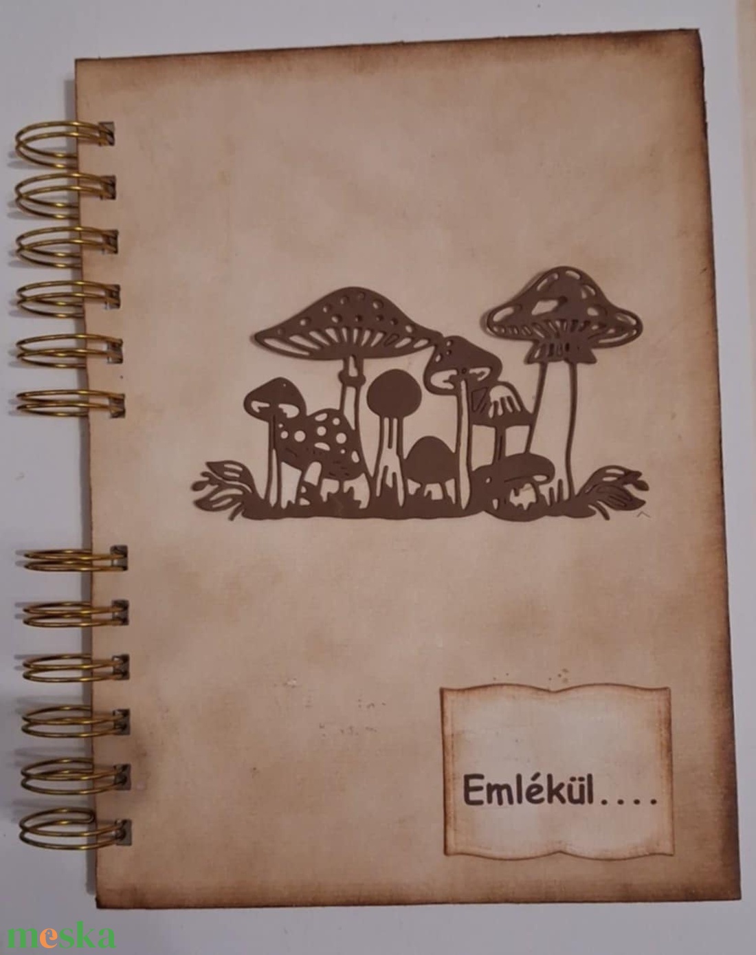 Saját fénykép - emlékek, élményleírások -  kirándulások - hobby - album - múlt emléke - emlék a jövőnek -egyedi termék12 - otthon & életmód - papír, írószer - album & fotóalbum - Meska.hu