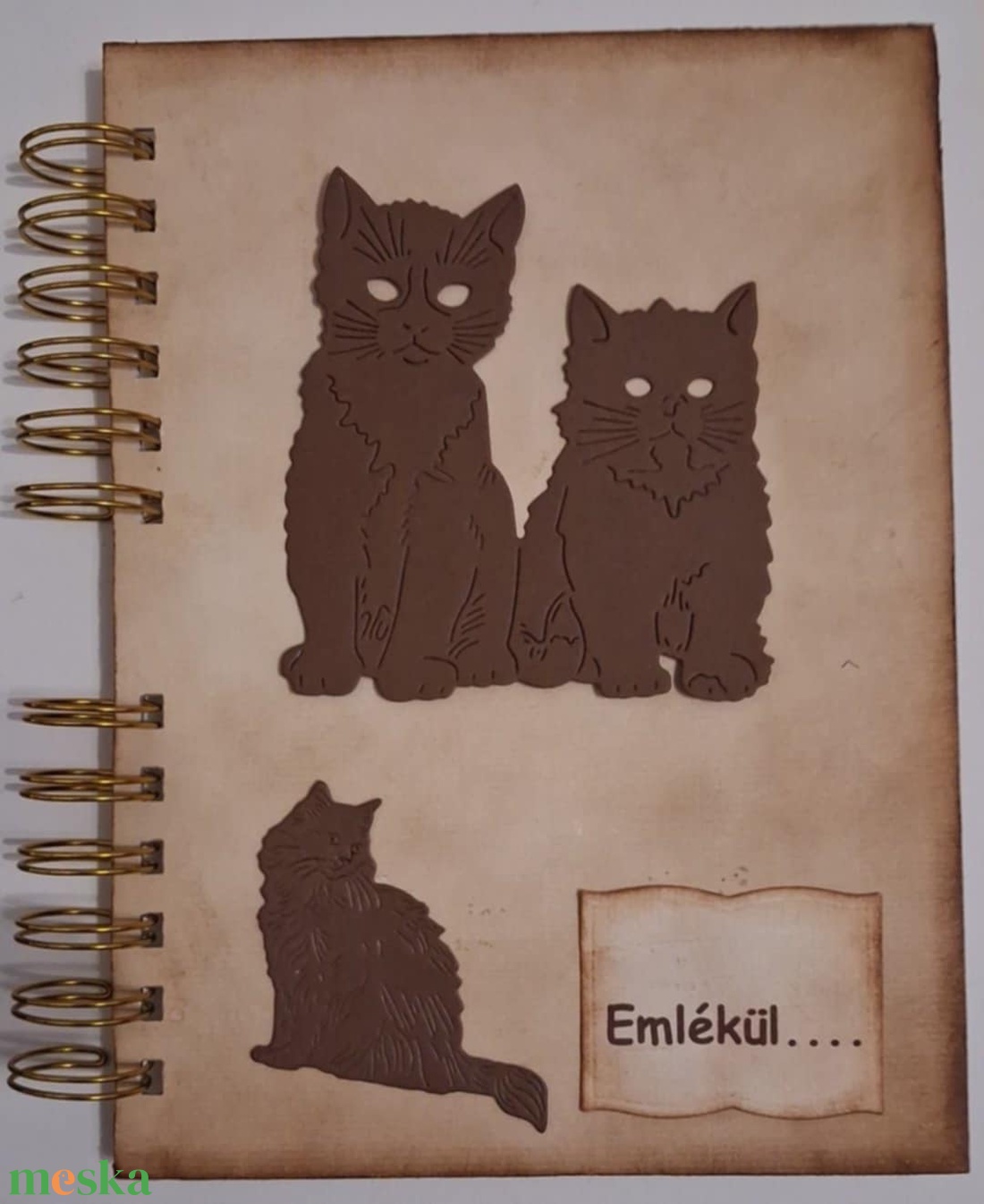 Új minta - emlékmergőrző album - emlékírás - élménybeszámoló - tervek, célok  jegyzetek-jókívánságok - gomba - óvodaijel - otthon & életmód - papír, írószer - album & fotóalbum - Meska.hu