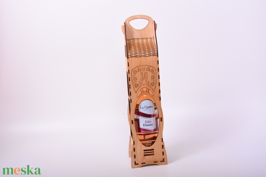 Egyedi gravírozott bortartó - otthon & életmód - konyhafelszerelés, tálalás - italos kellékek - boros díszdoboz - Meska.hu