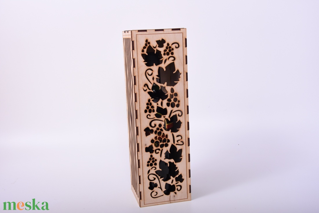 Egyedi gravírozott bortartó - otthon & életmód - konyhafelszerelés, tálalás - italos kellékek - boros díszdoboz - Meska.hu